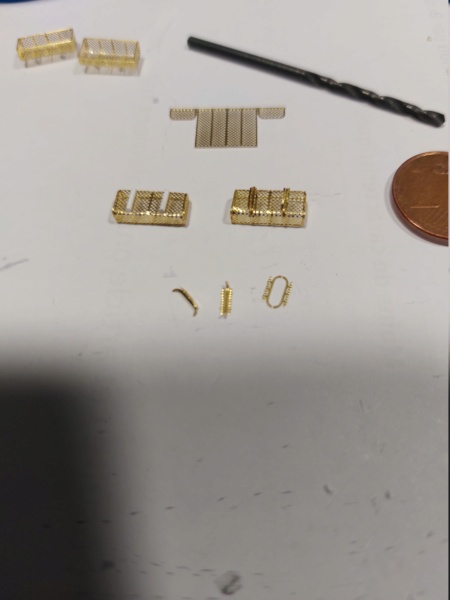 Missouri (Very Fire 1/350° PE, Pont bois & Babioles) - Page 3 20210524