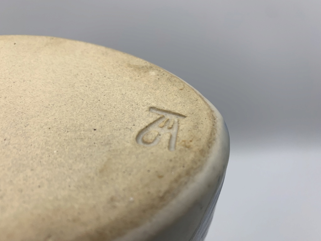 Help identify large ceramic jug - AJ mark? 944b2d10