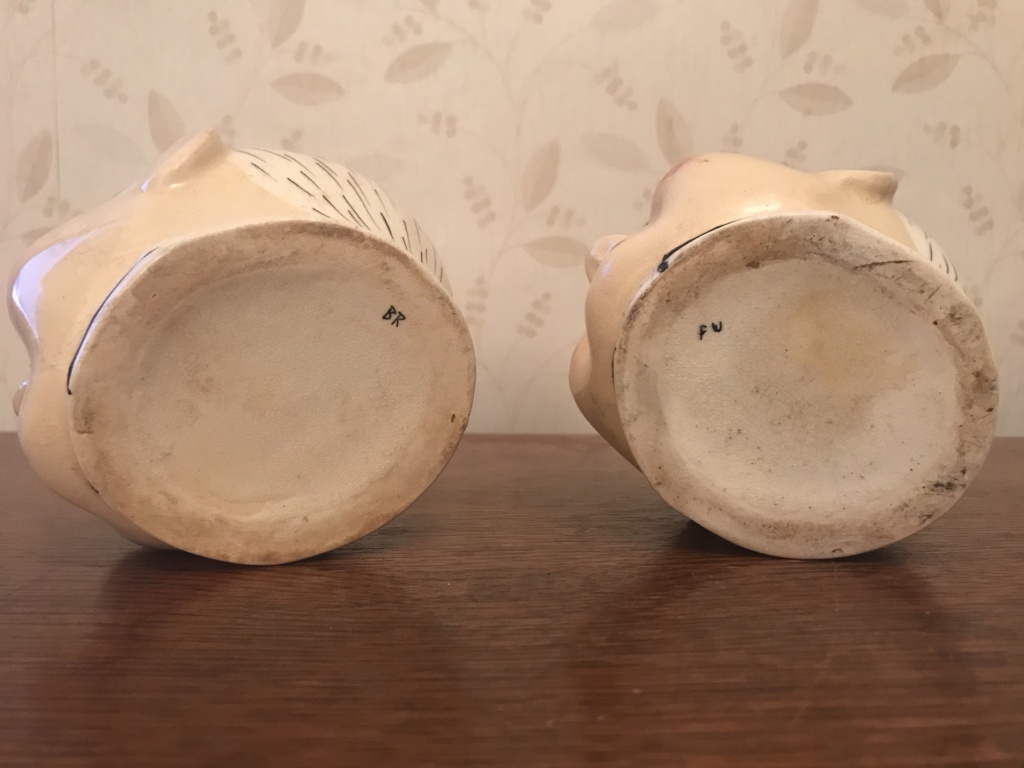 Hi - please help us try and identify our mothers pottery. Thank you. 2/3 Dd0fb510