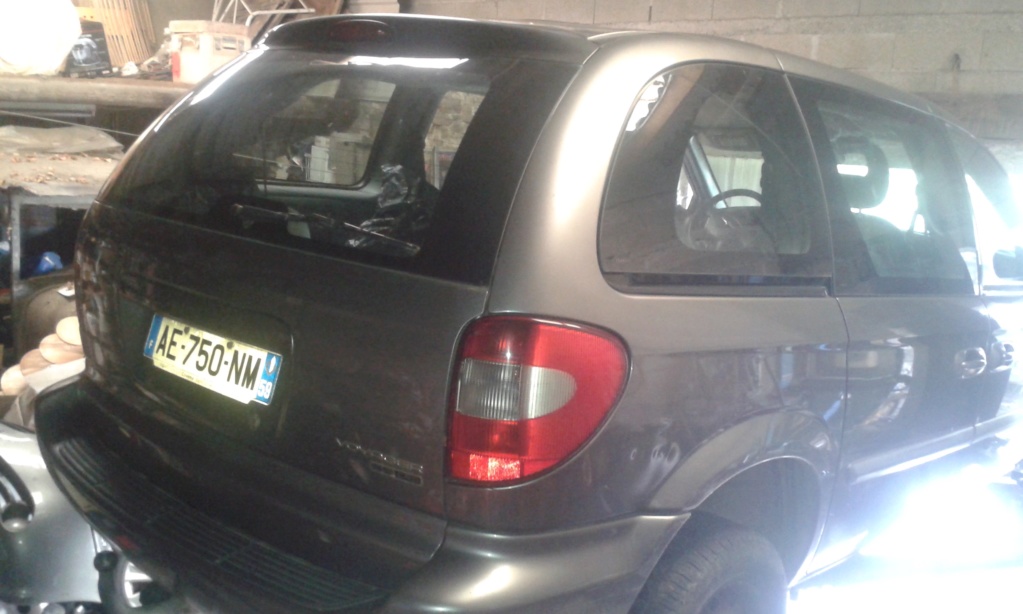 [résolu]Vend Chrysler voyager  s4 2,5 crd 2008 code VM48C moteur hs 20200118