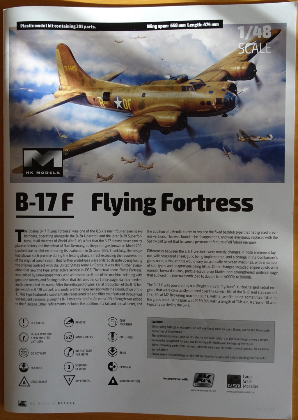 [HK Models] 1/48 - Boeing B-17F Flying Fortress  Dsc01812