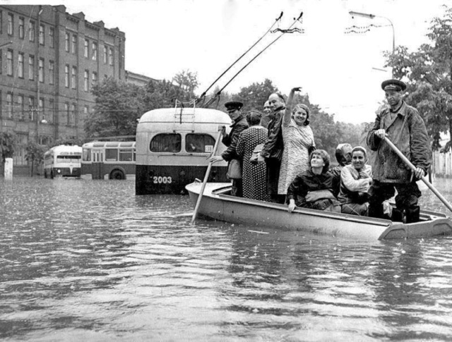 Наводнение в Москве 1965 год. Photo126