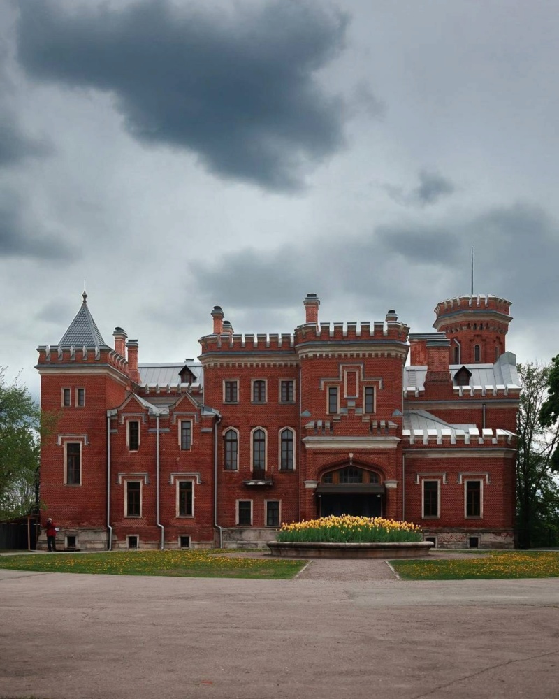 Дворец Ольденбургских в Рамони, Воронежская область, Россия  Photo415