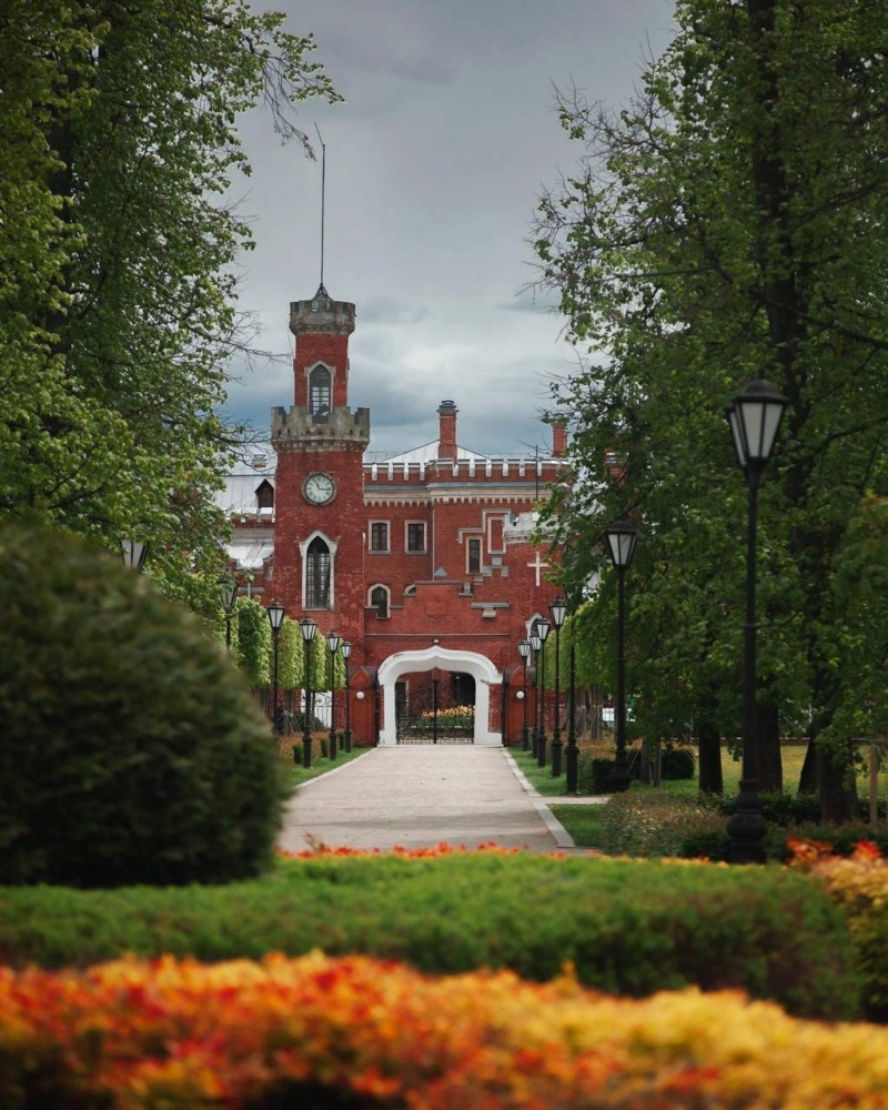 Дворец Ольденбургских в Рамони, Воронежская область, Россия  Photo416