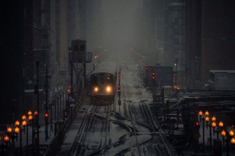 Snowfall in Gotham City  by Nicolas Dumoulin Photo662