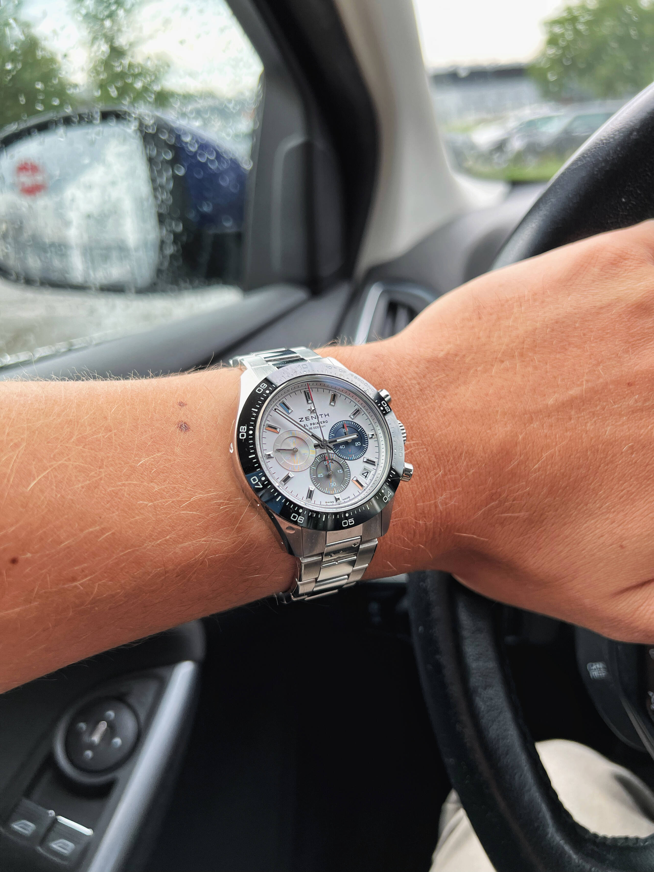 Nouveauté: Zenith Chronomaster Sport - Page 37 Img_2512