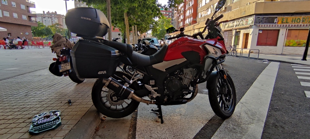 Fijaciones, baúles, maletas y alforjas CB500X - Página 39 Maleta14