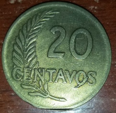 Perú 20 centavos, 1960 con exceso de metal y posible error de corte Photo532