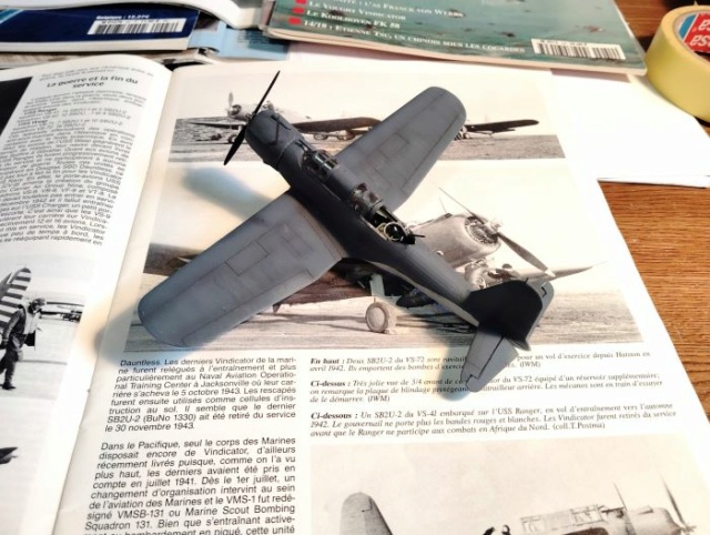 * Fil rouge 2024 1/72 Vought SB2U Vindicator Azur Vindic14