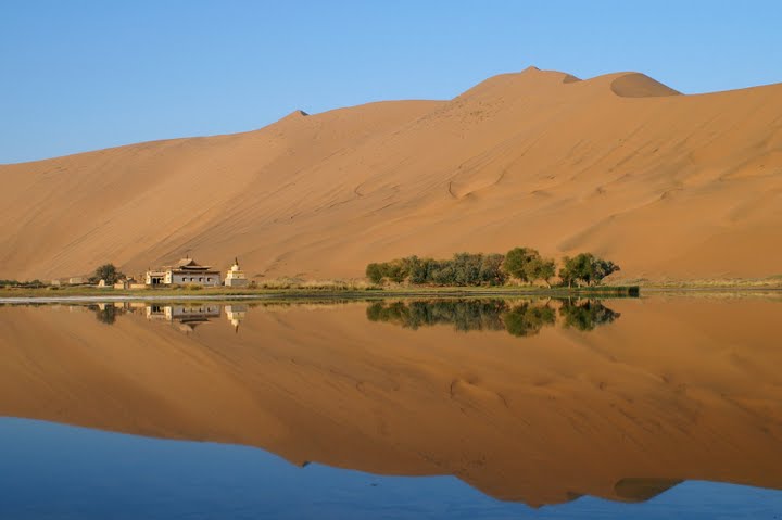 Badain Jaran, le désert des lacs mystérieux  Desert16