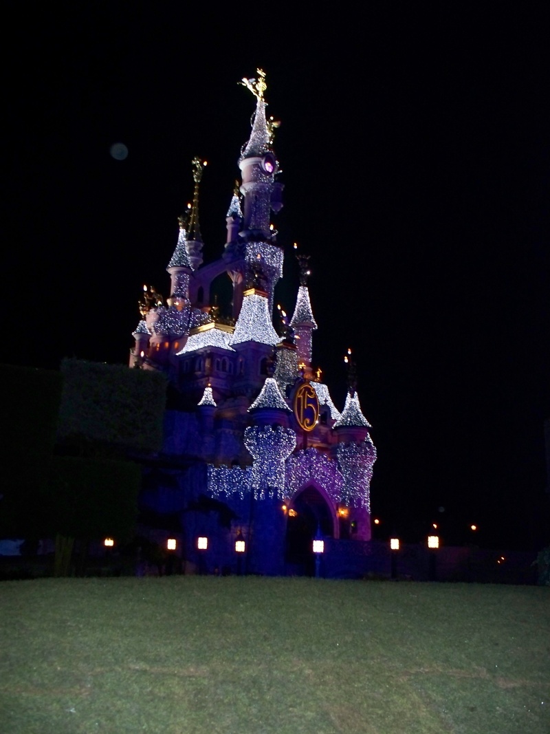 Vos photos nocturnes de Disneyland Paris - Page 15 Disney13