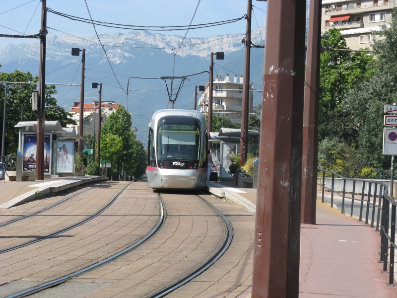 Le Tram de Grenoble Img_0810