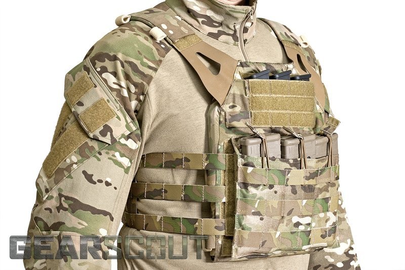 CP Jumpable Plate Carrier Crye_p10