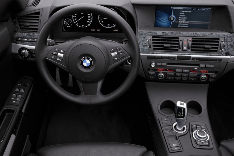 2009 - [BMW] Série 5 Berline [F10] - Page 10 Idrive11