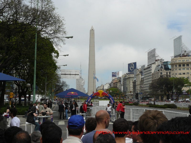 Fomula Uno al lado del Obelisco... Escuderia Red Bull (25/10/08) 00112