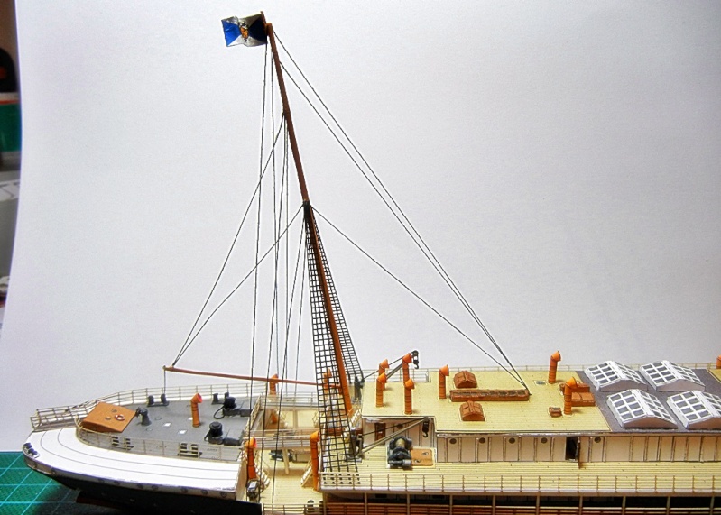 Schnelldampfer Augusta Victoria 1:250 HMV-Verlag - Seite 4 Augus105