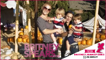 [Fotos] Britney com os seus filhos Punoik10