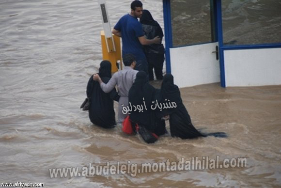 الأمطار والسيول التي اجتاحت مدينة جدة  Jeddah22