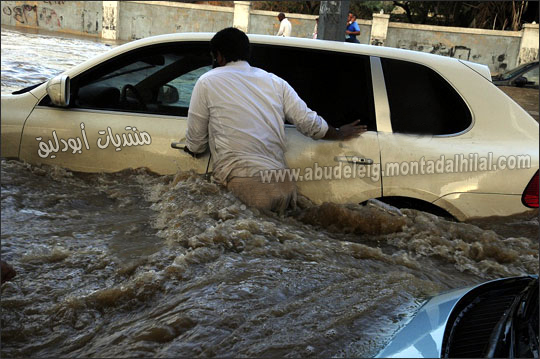 الأمطار والسيول التي اجتاحت مدينة جدة  Jeddah35