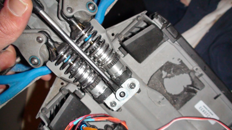 ERBE config bash solide 6S 2200KV mamba de truggy.P - Page 7 Dsc00528