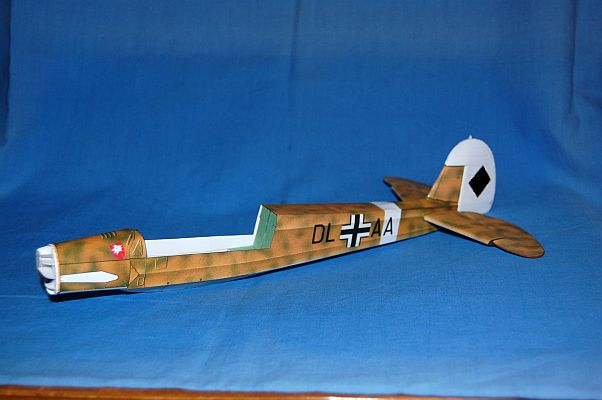 Fieseler Fi-156 "Storch"  (GPM in 1:33) Sto1110