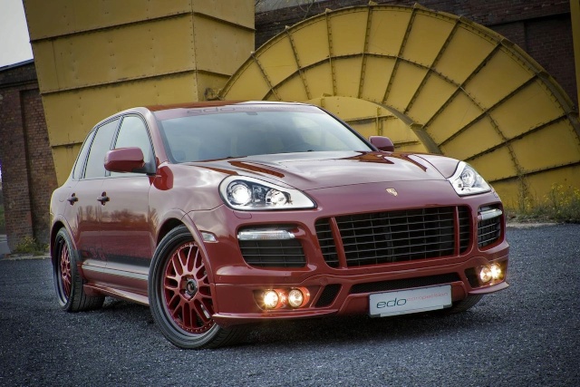 edo Competition Porsche Cayenne GTS with 450 hp Edo-co11