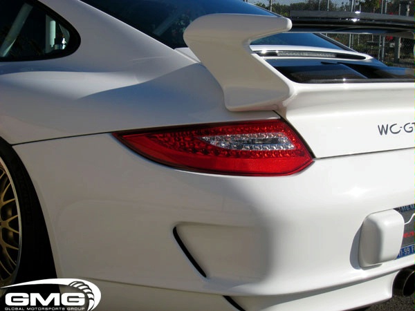 Porsche GT3 carbon fiber roof transplant by GMG Racing Gmg-wo18