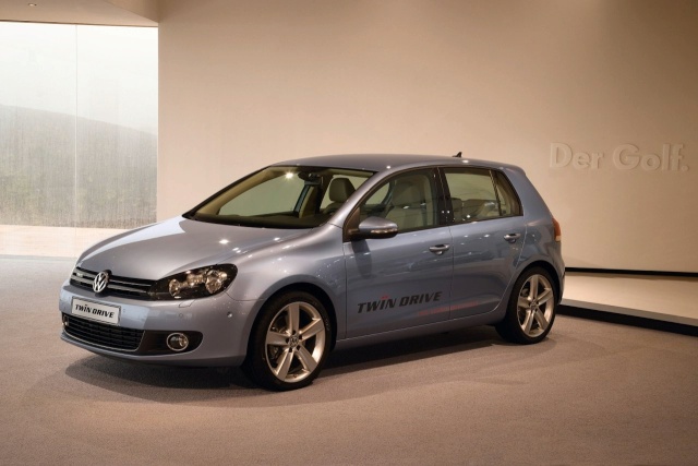 VW reveals Golf VI TwinDrive plug-in hybrid prototype Vw-gol11