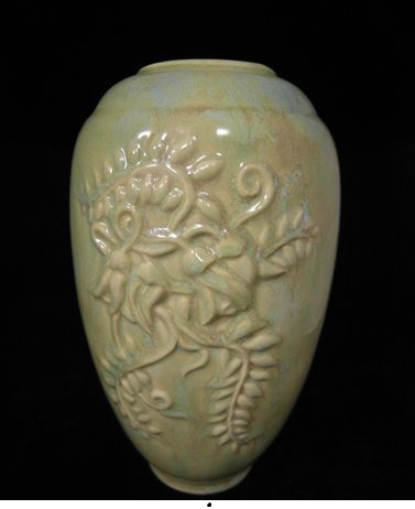 vase - The fabulous 65 Kowhai Vase courtesy of foveaux. 6510