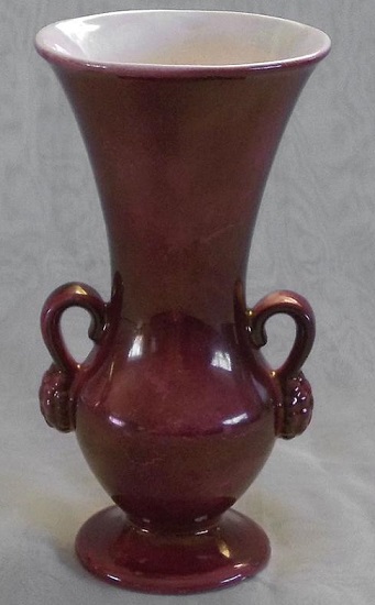 Titian V.116 vase courtesy of haselnuss.. V_11610