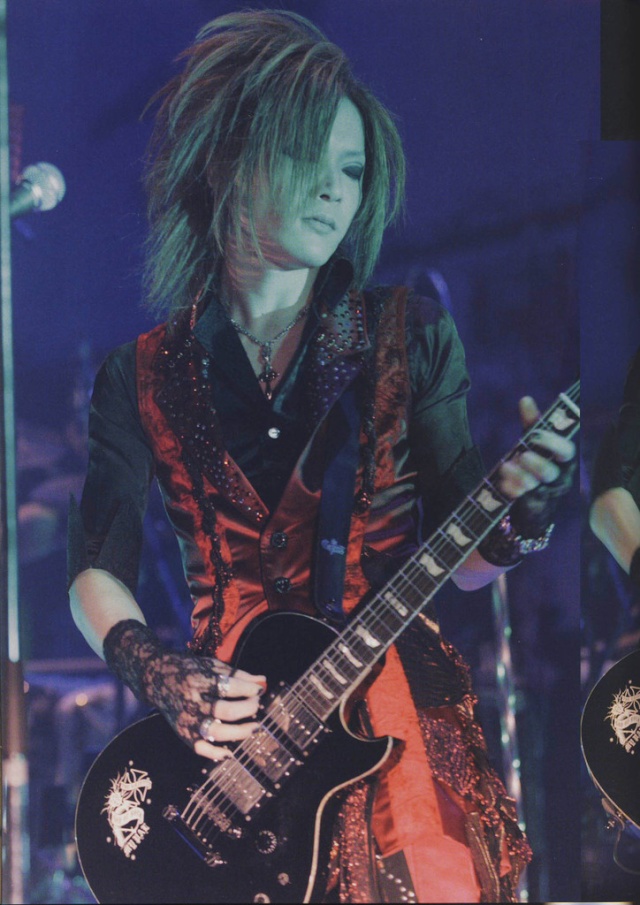 Pics with Uruha - Page 2 Page511