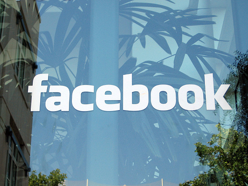 Facebook: Burgu i 150 milion vetve Facebo10