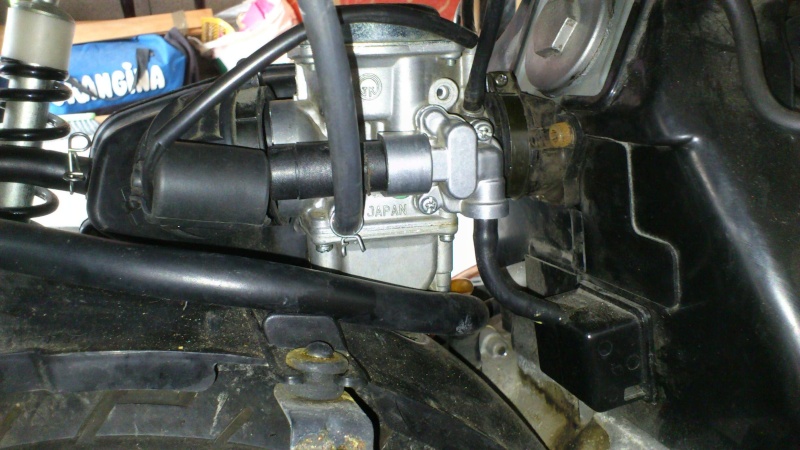 BRAVO - [ Yamaha beluga 125cm3  moteur 4 temps an 1993 ] moteur broute (résolu) Dsc_0118