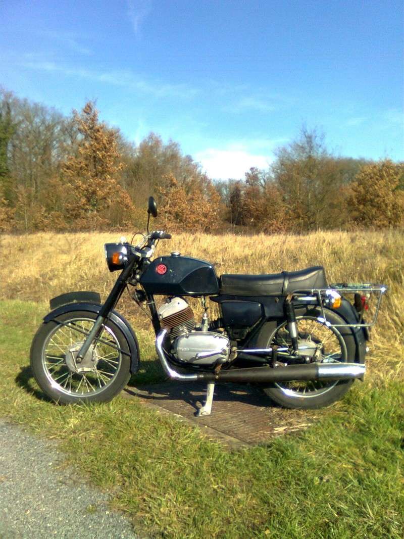 Les motos CZ, Jawa et leur importateur Jacques Poch Photo010