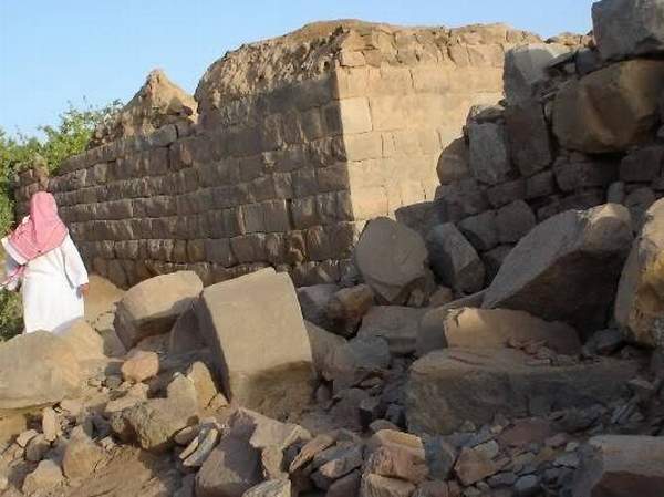 مدينة الأخدود الأثرية في نجران T1011