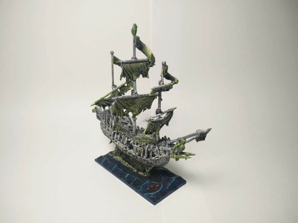 DREADFLEET est LA! - Page 2 Fantom10