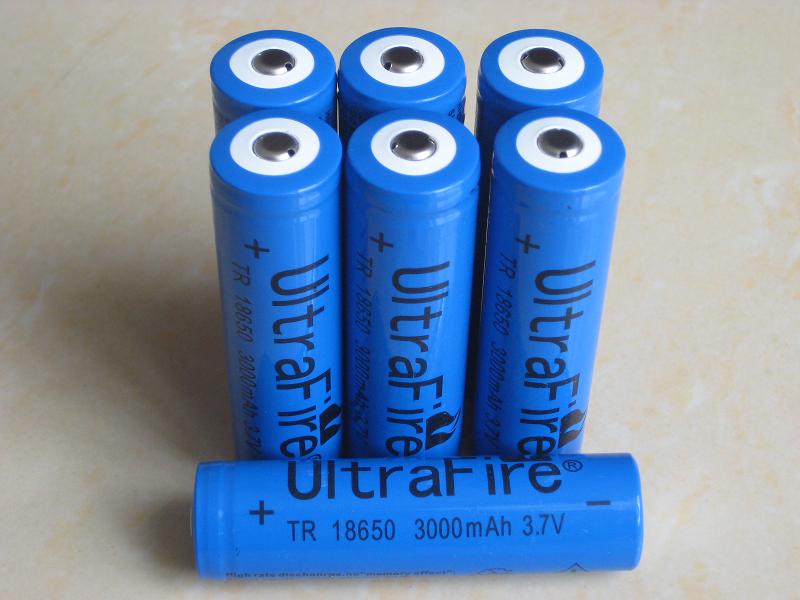 UltraFire TR 18650 3.7V  3000mAh 锂电池（UltraFire部分产品标配电池）【￥30元/粒】 T2dw0n10