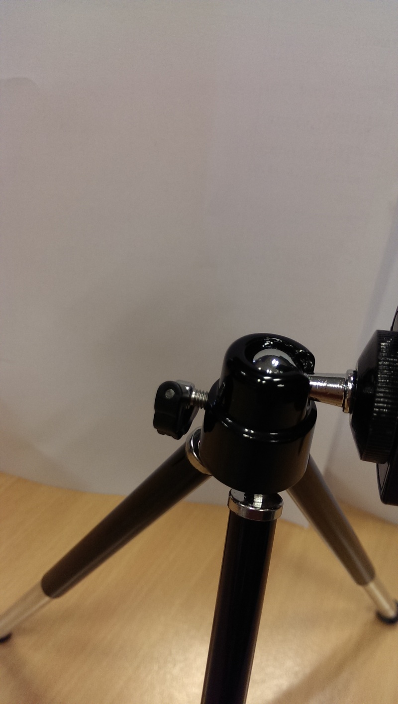 [MOBILEFUN.FR]TEST du TRIPOD universel pour mobile Imag0012