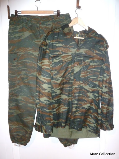 Bulgarian Lizard Pattern Uniform - Unknown Pocket Hanger P1180411