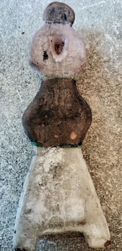 figurine anthropomorphique ethnique en terre cuite à identifier  Img20237