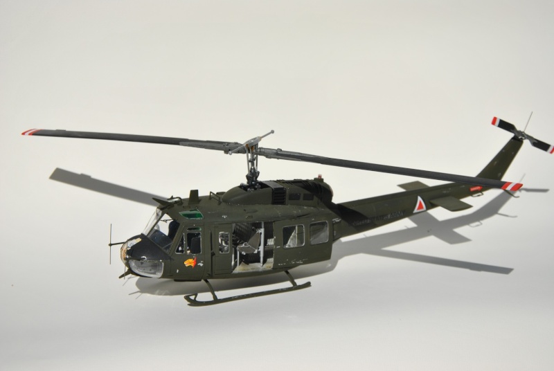 Bell UH-1D Huey 1/34ème Dsc_6310