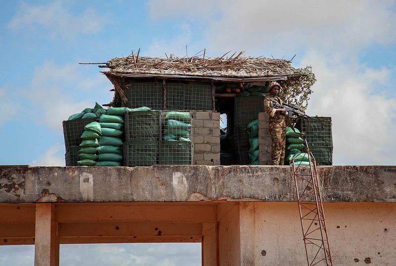 Armée kenyane/Kenyan Armed Forces - Page 3 0a2b10