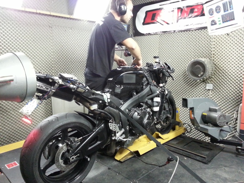 CBR 600 RR 2009 by Merlinlenchanteur971 0110