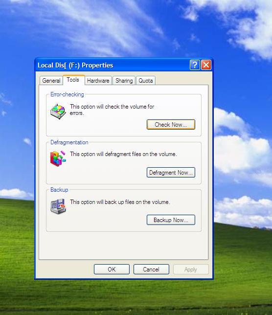 أدآة بالويندوز Windows XP مسئولة عن فحص وحدات التخزين للتحقق من عدم وجود مشاكل أو أخطآء بقطآعات الهآرد وتقوم الأداة  بإصلاح الاخطآء والملفات التالفة وتنظيف الملفآت وتجميع الملفآت الغير ضرورية بدون برامج 219