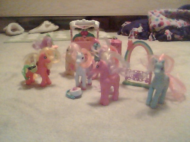 V's MLP Collection  Snapsh10