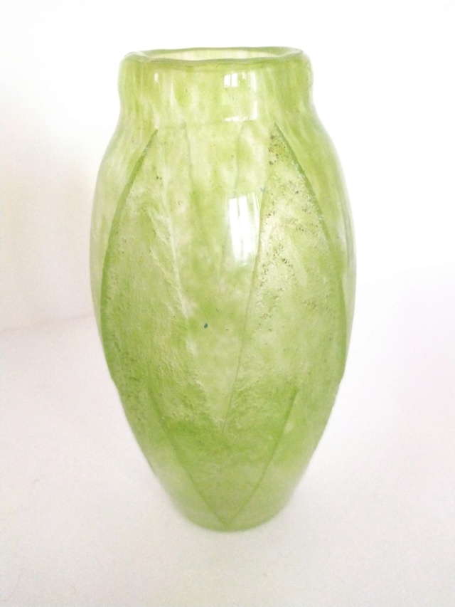 Vase Art Déco matière (ouralline?) et technique à identifier d'Auguste Heiligenstein pour Montjoye?  Img_2067