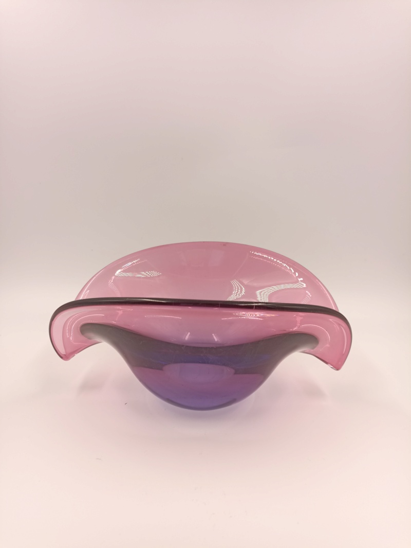 Coupe contemporaine Clam Bowl Seguso ou Murano Glass en verre violine nuance bicolore Img_2164