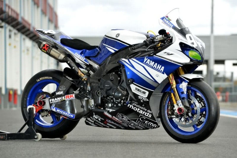 Machines de courses ( Race bikes ) - Page 15 Moto_e29