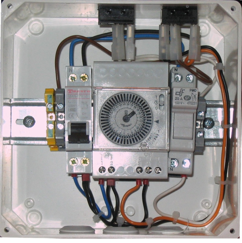 Branchement électrique PAC, electrolyseur et contrôleur PH Tablea11