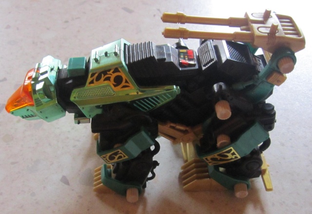 VENDO / SCAMBIO ZoiDs Bear Img_1711